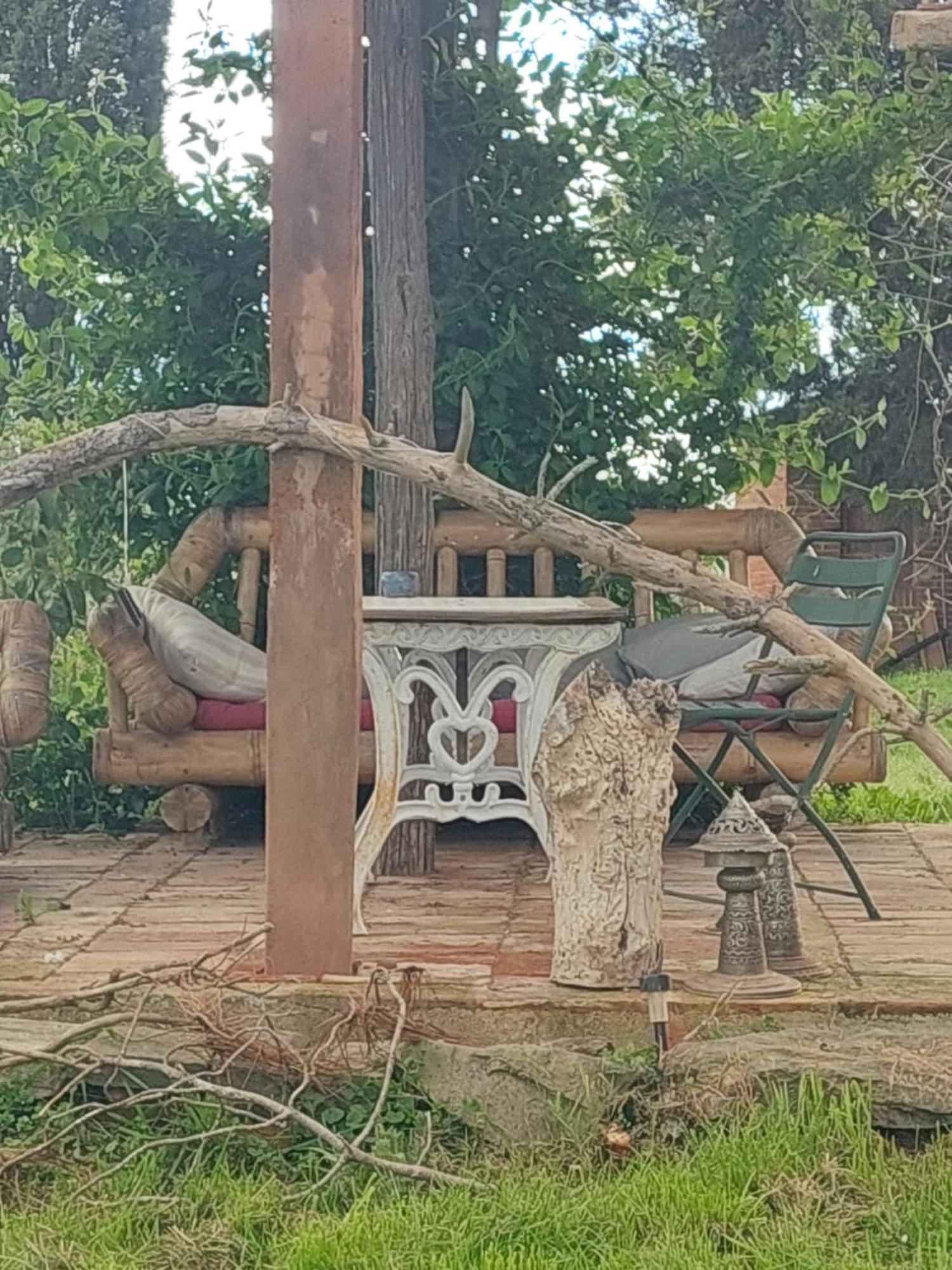 Casa Ezio Marchi Bed & Breakfast Bettolle Luaran gambar