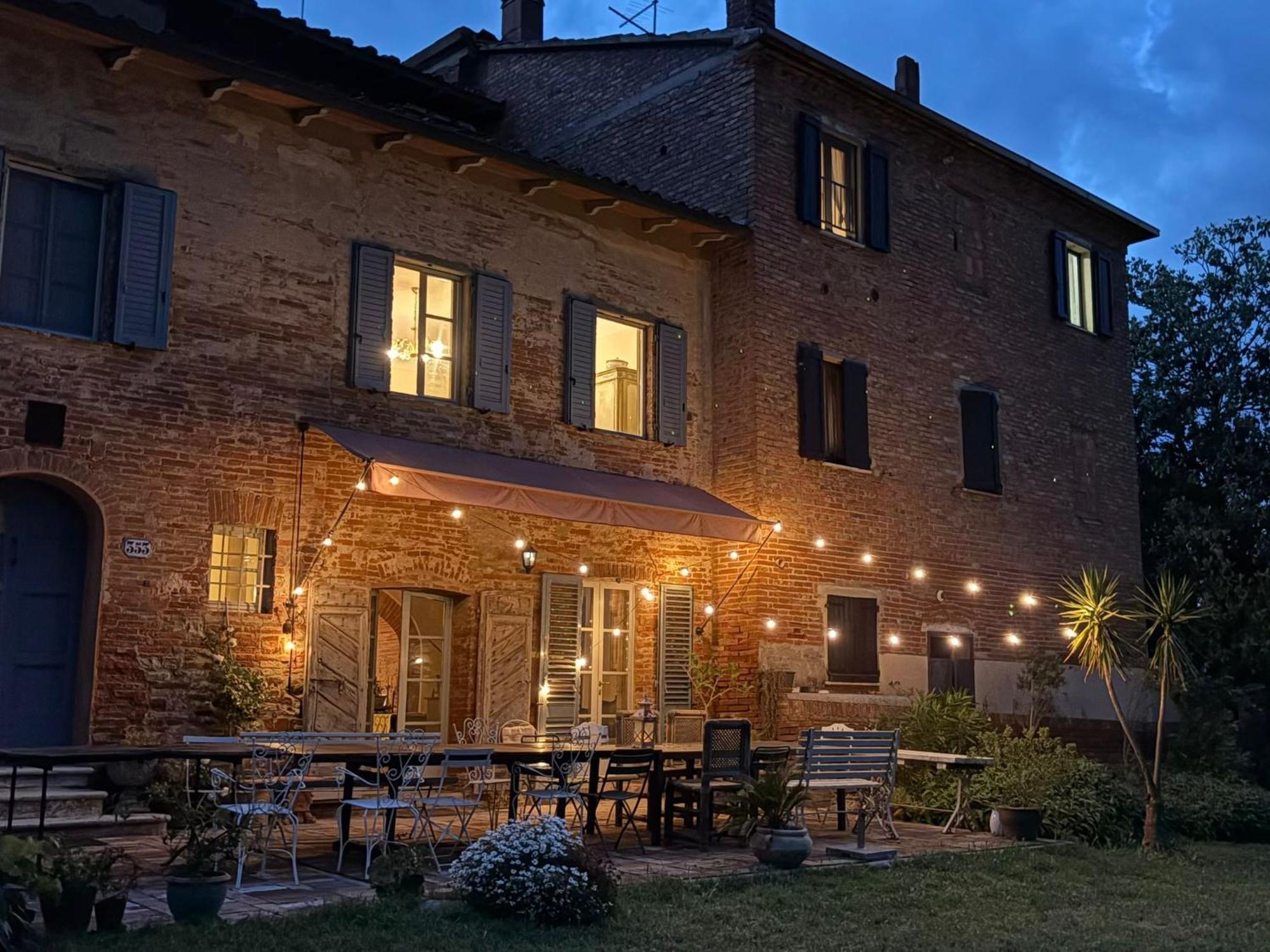 Casa Ezio Marchi Bed & Breakfast Bettolle Luaran gambar